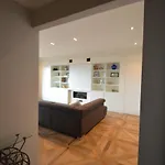 Le Terrazze, Via Selvalunga 1, * ستريزا